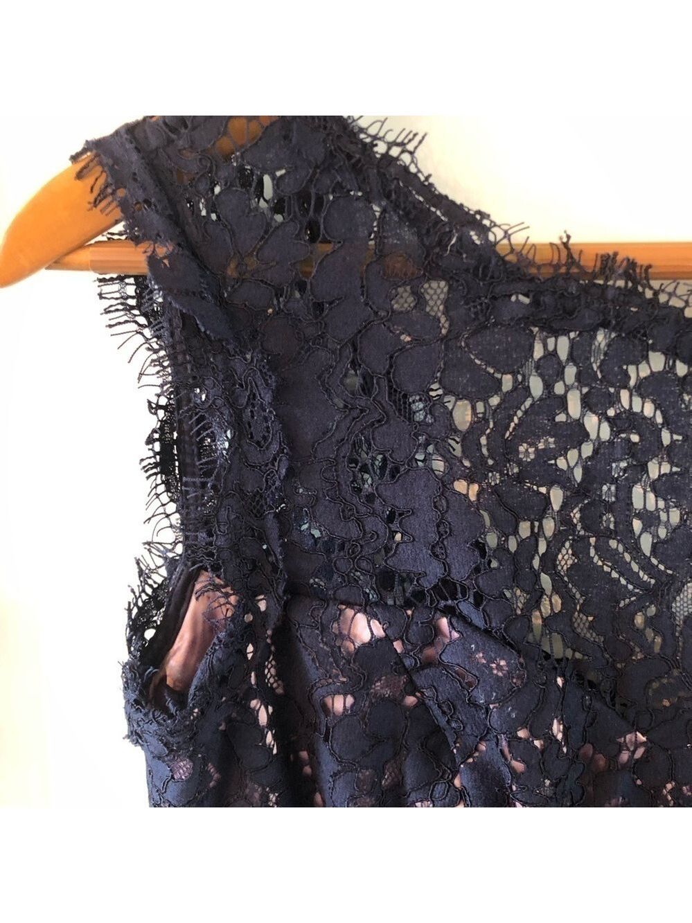 Eliza J. NEW cocktail dress lace size 2 sleeveless faux wrap skirt navy blue - Picture 2 of 15